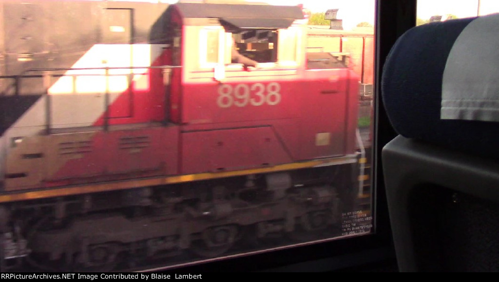 CN L500 on board Amtrak